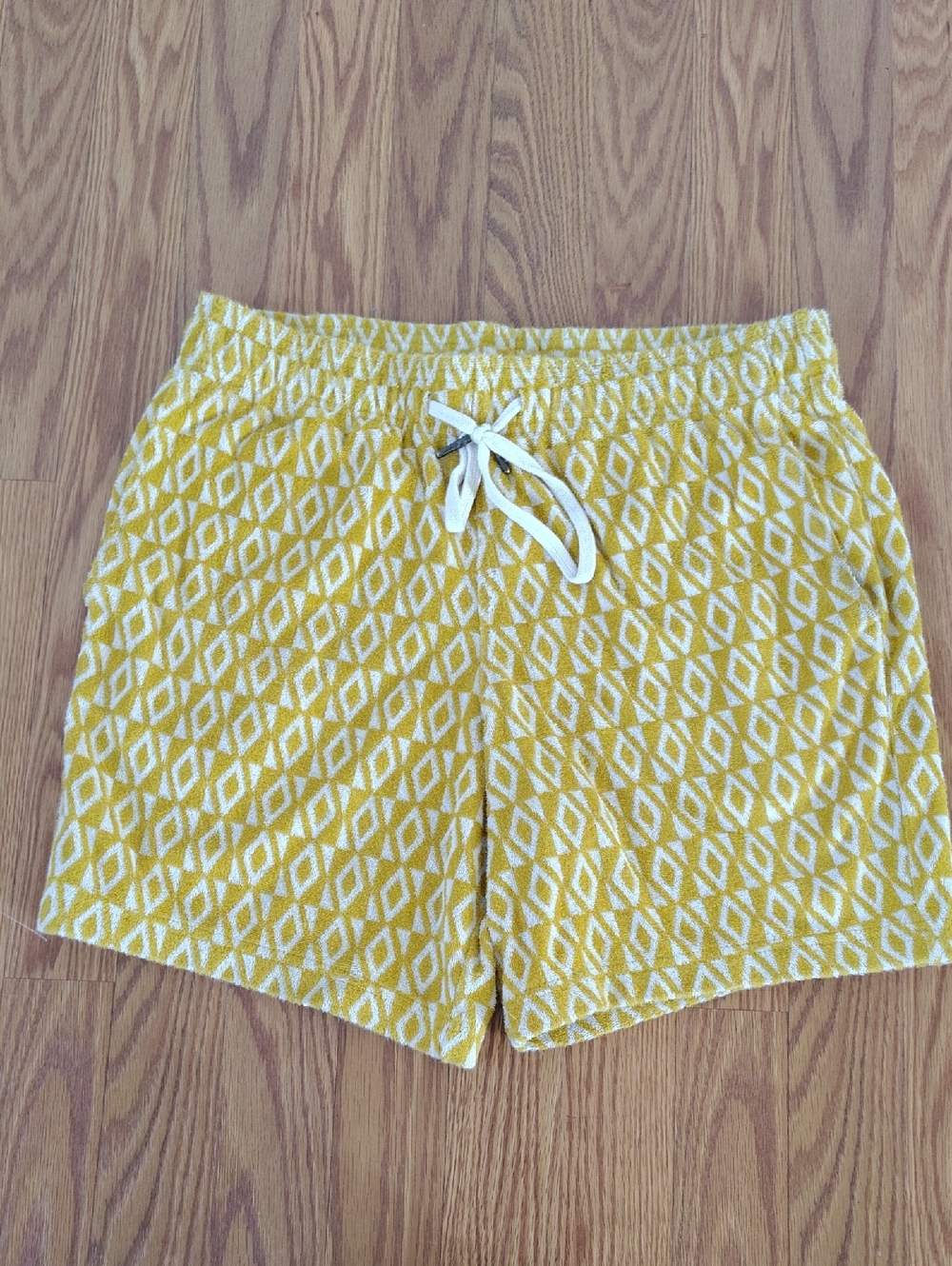 Express Yellow and White Geometric Drawstring Terry Cloth Shorts